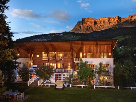 Ferienwohnungen La Sajun - La Villa - Alta Badia