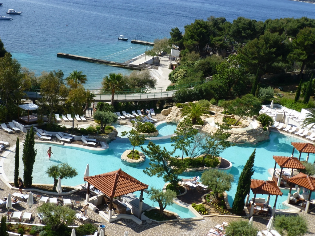 Suncani Hotel Amfora Hvar Grand Beach Resort in Dalmatien/Hvar. Die