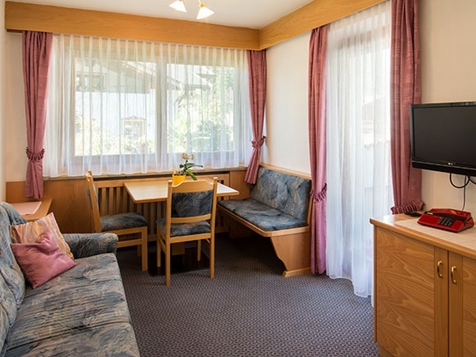 2 bedroom apartment "Stullerblick" image 2