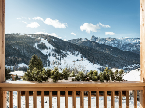 3-bed-room view Piz Sorega 1/3 image 9