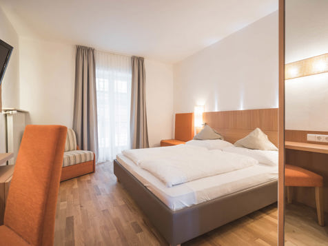 Alpin double room image 2
