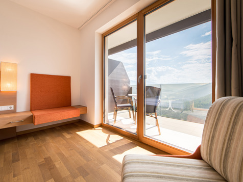 Alpin Panorama double room image 1
