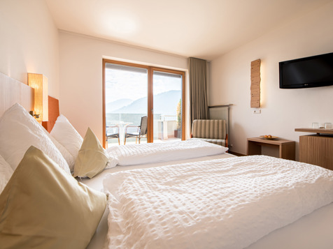 Alpin Panorama double room image 4
