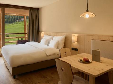 Alpine Serenity Suite image 2