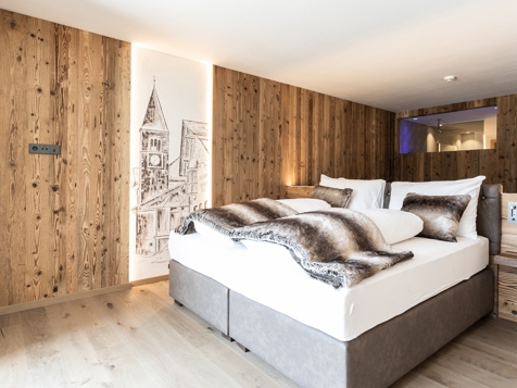 Altholzsuite “Alpia” image 3