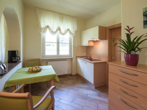 Appartement B mit großem überdachtem Balkon-8