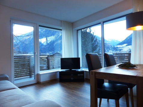 Apartement for 3 to 6 people with nice view image 5