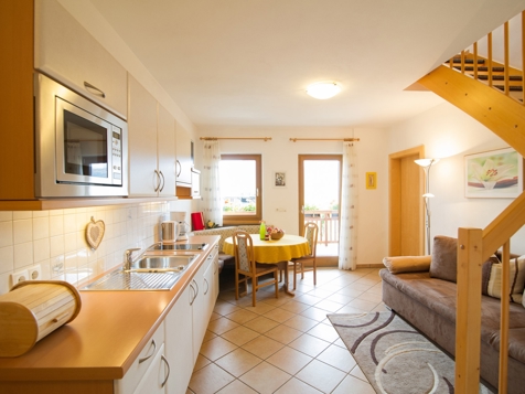Apartment 2 image 3