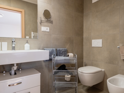 Apartment B - Seiseralm image 6