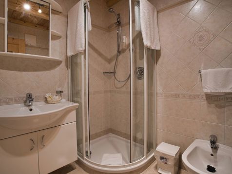 Apartment image 11