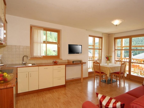 Apartment DEVERTIMËNT (2 baths) image 5