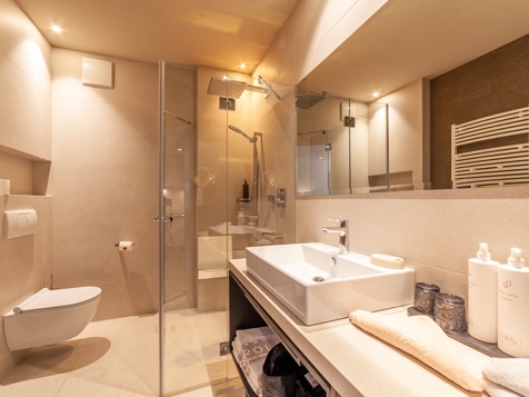 Apartment Family Comfort Garden image 3