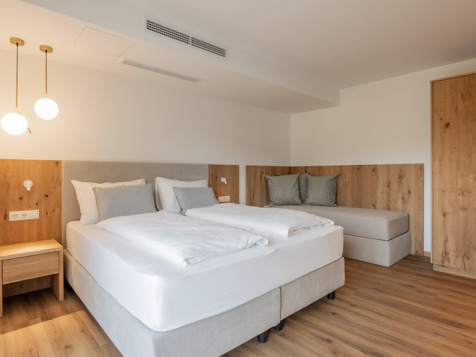 Apartment M image 4