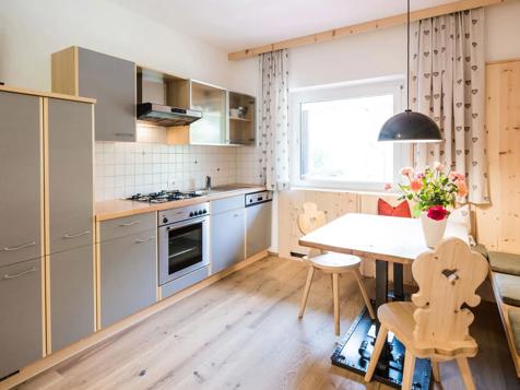 Apartment Three Peaks image 2