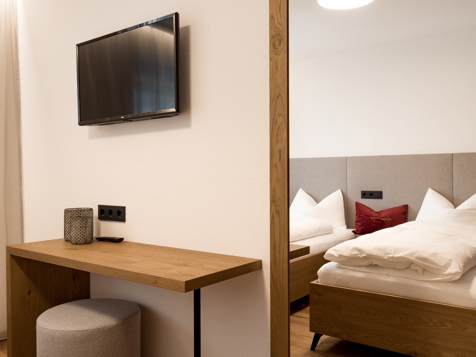 Apartment Tiroler image 7