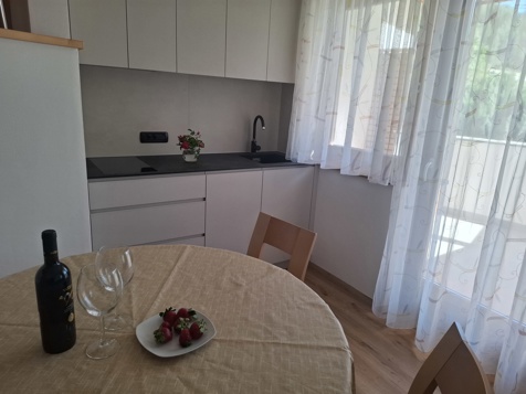 APARTMENT TYPE B image 7