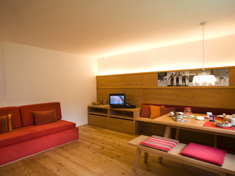 Apartment with 2 double rooms image 2