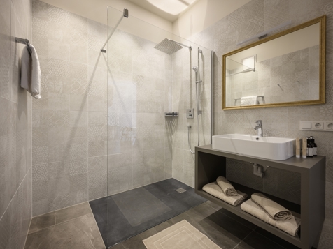Apartsuite Josef image 4