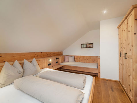 App. Living 02 image 18