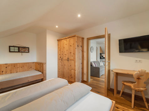 App. Living 02 image 19