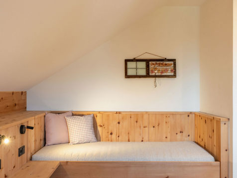 App. Living 02 image 20