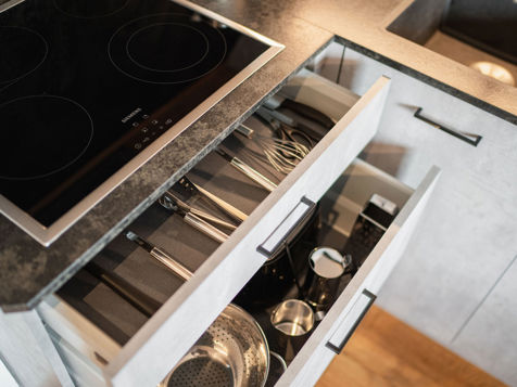 App. Living 02 image 8