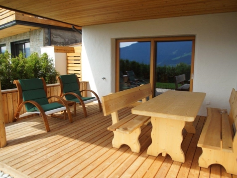 Appartament "Garten" im Chalet Frieda in Spinges image 2