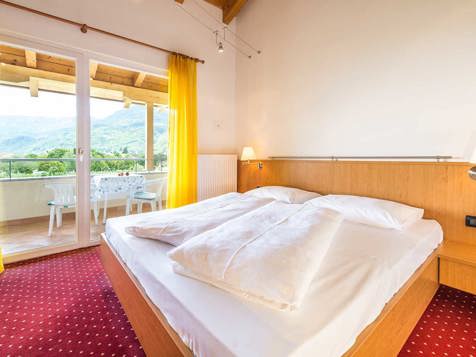 Appartamenti Leonburg, Tirol & Trauttmansdorff image 2