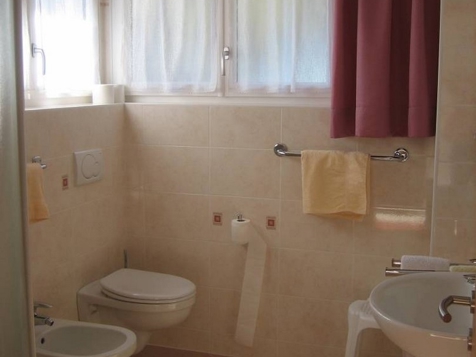 Appartamento 2 image 2
