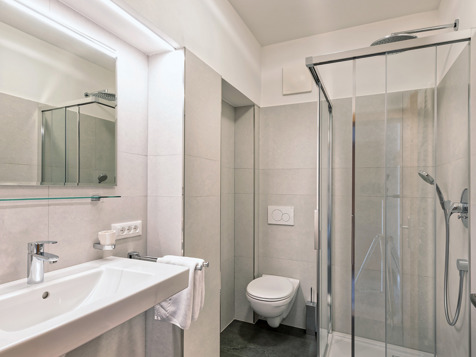Appartamento al 1° piano con due camere da letto image 4