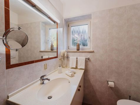 Appartamento bilocale con balcone image 4