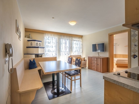 Appartement „Geisler“ (für 4 bis 7 Personen) image 2