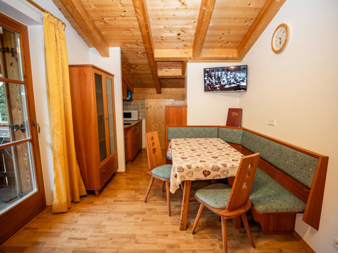 Appartment Enzian image 5
