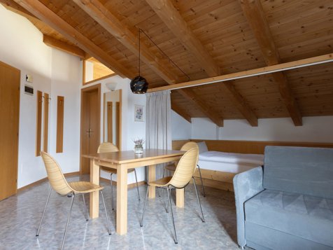 Appartment V (2. Stock) image 3