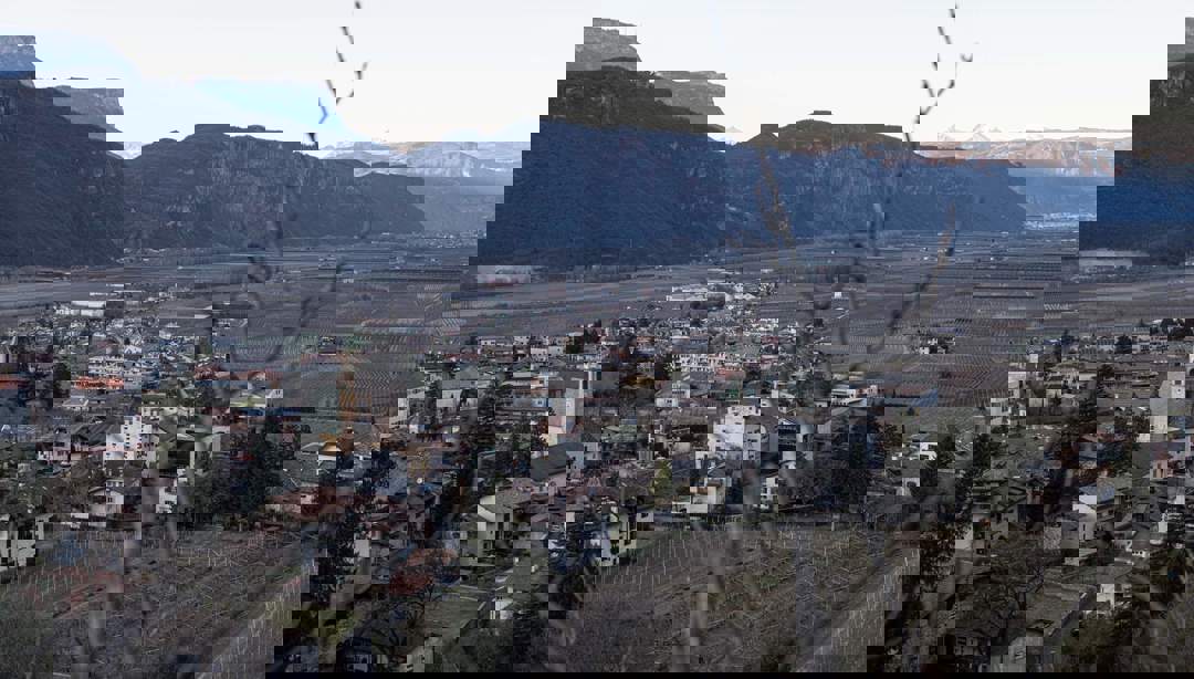 Auer Urlaub im Sommer & Winter Südtirol