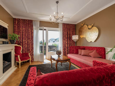 Aurea Suite-2