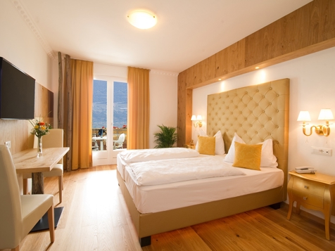 Balkon-Doppelzimmer "Panorama" Talblick image 1