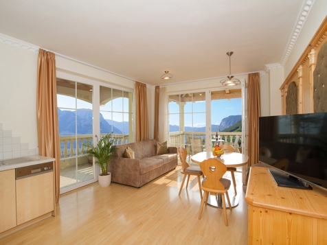 Balkon-Dreizimmerwohnung "Luxus" Talblick image 1