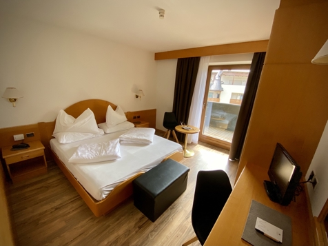 Business double room executive image 4