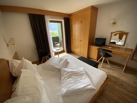 Business double room executive image 5