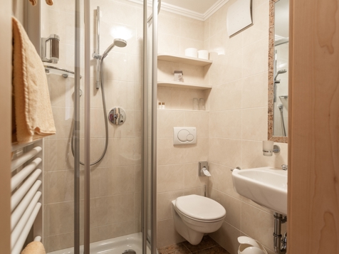 Camere con balcone image 2