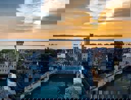 Castello al tramonto