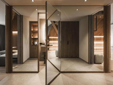 Castello Star Suite image 5