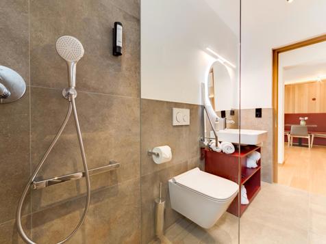 Castiglione/Rosenau image 4