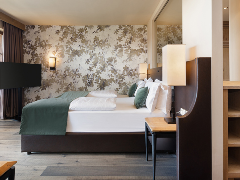 Chalet Chic image 1