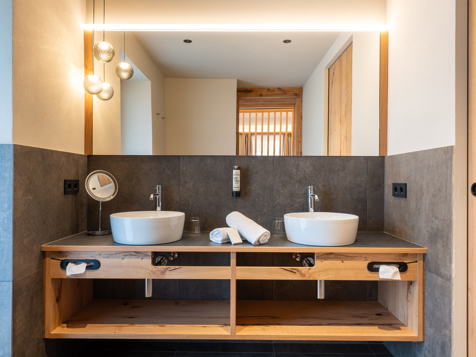 Chalet Deluxe image 7