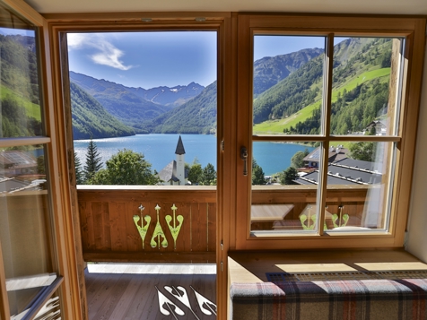 Chalet Suite Vista Lago con Terrazza / Balcone image 10