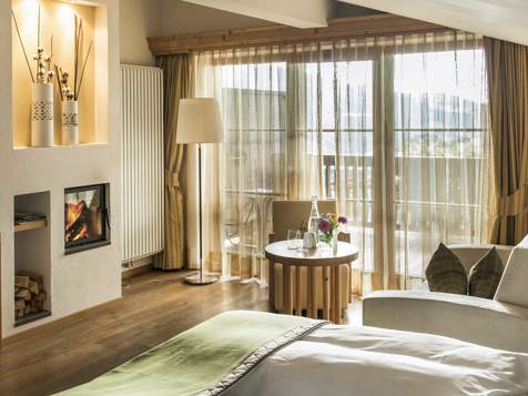 Chestnut Suite image 9