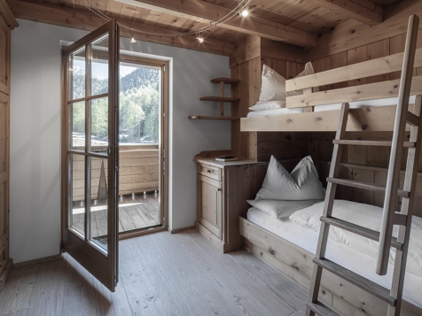 "Cirmolo" Chalet Suite - The Eagle's Eyrie image 4