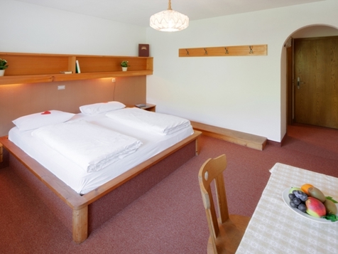 Classic Zimmer mit Balkon image 2